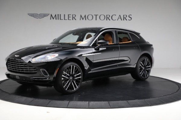 Used 2024 Aston Martin DBX for sale $189,900 at Alfa Romeo of Greenwich in Greenwich CT 06830 1