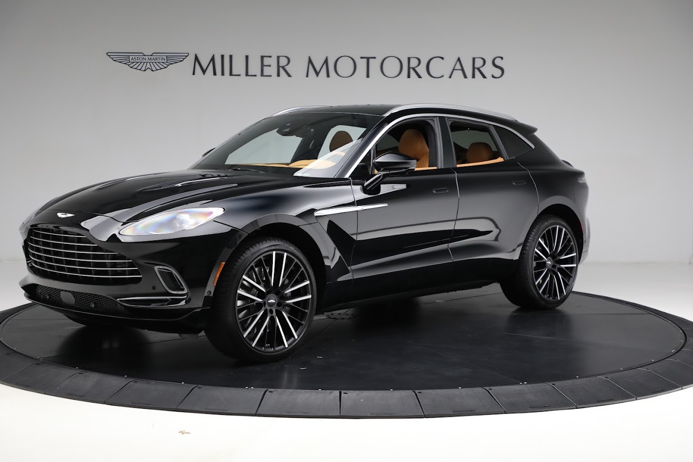 Used 2024 Aston Martin DBX for sale Sold at Alfa Romeo of Greenwich in Greenwich CT 06830 1