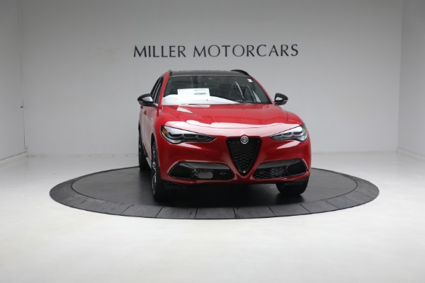 New 2024 Alfa Romeo Stelvio Veloce for sale $54,220 at Alfa Romeo of Greenwich in Greenwich CT 06830 21