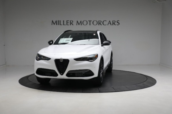 New 2024 Alfa Romeo Stelvio Veloce for sale $56,695 at Alfa Romeo of Greenwich in Greenwich CT 06830 1