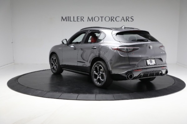 New 2024 Alfa Romeo Stelvio Veloce for sale $58,055 at Alfa Romeo of Greenwich in Greenwich CT 06830 11