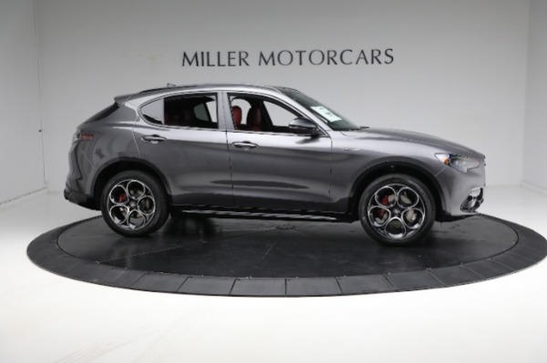 New 2024 Alfa Romeo Stelvio Veloce for sale $58,055 at Alfa Romeo of Greenwich in Greenwich CT 06830 22