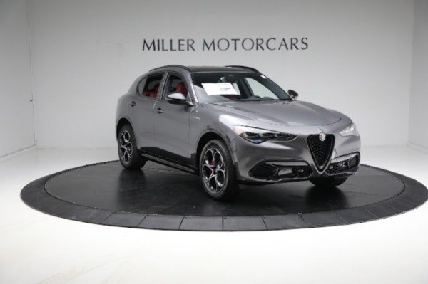 New 2024 Alfa Romeo Stelvio Veloce for sale $58,055 at Alfa Romeo of Greenwich in Greenwich CT 06830 25