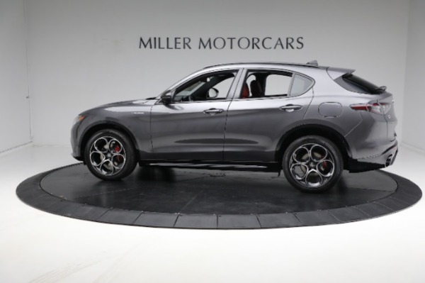 New 2024 Alfa Romeo Stelvio Veloce for sale $58,055 at Alfa Romeo of Greenwich in Greenwich CT 06830 8