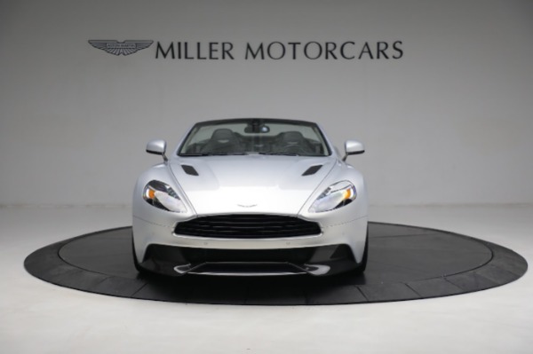 Used 2016 Aston Martin Vanquish Volante for sale Call for price at Alfa Romeo of Greenwich in Greenwich CT 06830 11