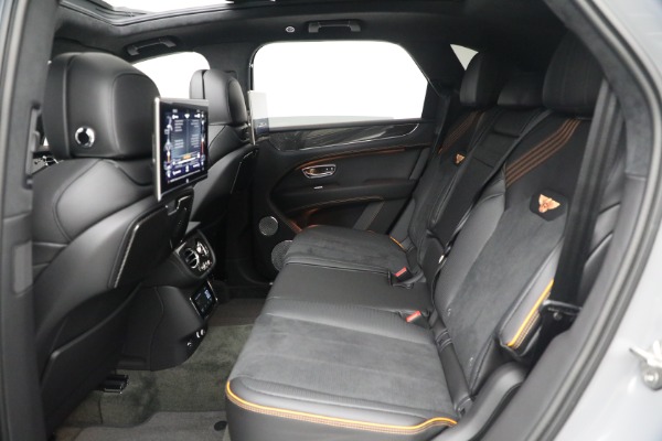 New 2023 Bentley Bentayga S V8 for sale $297,795 at Alfa Romeo of Greenwich in Greenwich CT 06830 23
