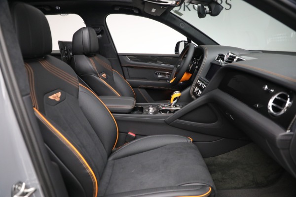 New 2023 Bentley Bentayga S V8 for sale $297,795 at Alfa Romeo of Greenwich in Greenwich CT 06830 27