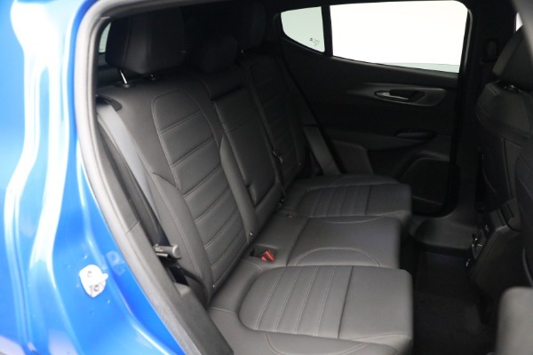 New 2024 Alfa Romeo Tonale Veloce for sale Sold at Alfa Romeo of Greenwich in Greenwich CT 06830 26