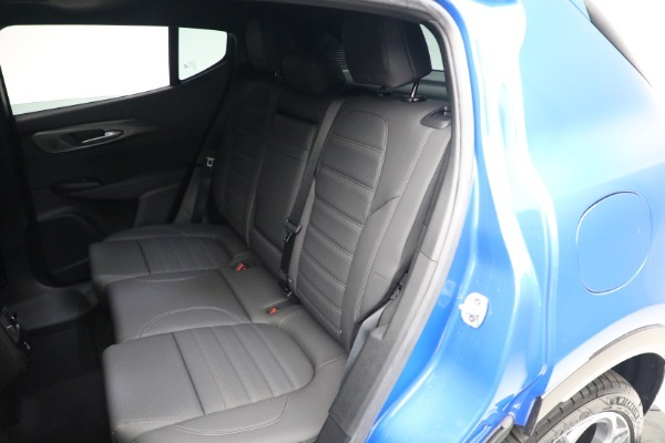 New 2024 Alfa Romeo Tonale Veloce for sale Sold at Alfa Romeo of Greenwich in Greenwich CT 06830 27