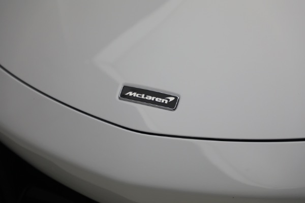 New 2023 McLaren Artura for sale Call for price at Alfa Romeo of Greenwich in Greenwich CT 06830 18