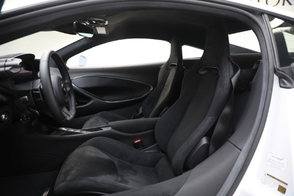 New 2023 McLaren Artura for sale Call for price at Alfa Romeo of Greenwich in Greenwich CT 06830 24