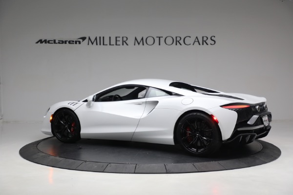 New 2023 McLaren Artura for sale Call for price at Alfa Romeo of Greenwich in Greenwich CT 06830 4
