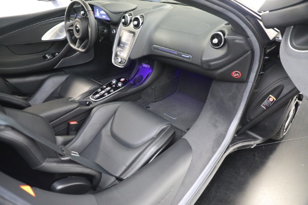 New 2023 McLaren GT Luxe for sale $237,798 at Alfa Romeo of Greenwich in Greenwich CT 06830 22