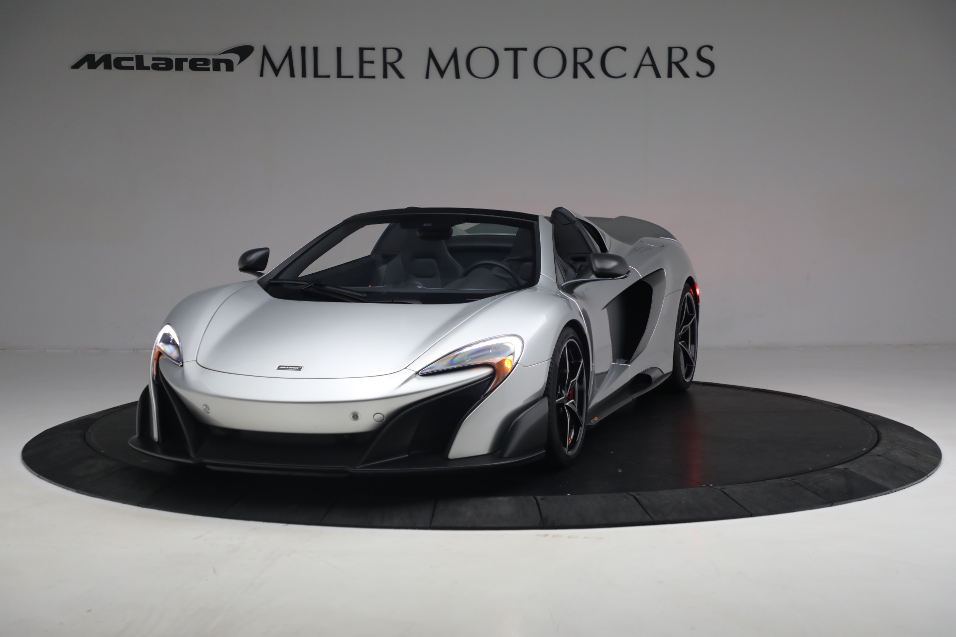 Used 2016 McLaren 675LT Spider for sale Sold at Alfa Romeo of Greenwich in Greenwich CT 06830 1