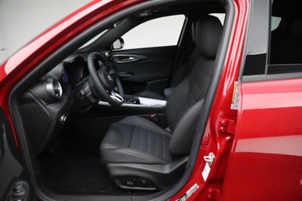 New 2024 Alfa Romeo Tonale Ti for sale $50,290 at Alfa Romeo of Greenwich in Greenwich CT 06830 17