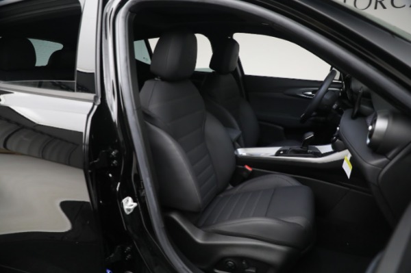 New 2024 Alfa Romeo Tonale Ti for sale Sold at Alfa Romeo of Greenwich in Greenwich CT 06830 25