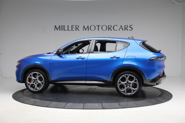 New 2024 Alfa Romeo Tonale Veloce for sale $57,800 at Alfa Romeo of Greenwich in Greenwich CT 06830 5