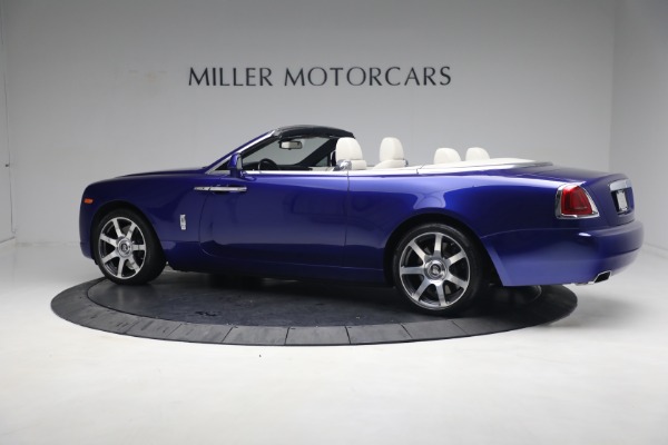Used 2017 Rolls-Royce Dawn for sale $248,900 at Alfa Romeo of Greenwich in Greenwich CT 06830 7
