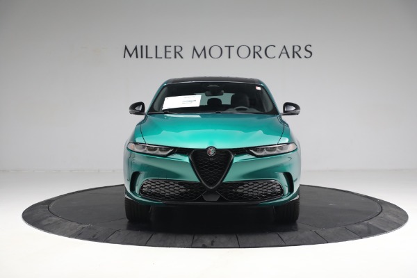 New 2024 Alfa Romeo Tonale Veloce for sale $57,490 at Alfa Romeo of Greenwich in Greenwich CT 06830 17
