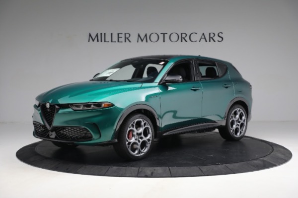 New 2024 Alfa Romeo Tonale Veloce for sale $59,340 at Alfa Romeo of Greenwich in Greenwich CT 06830 2