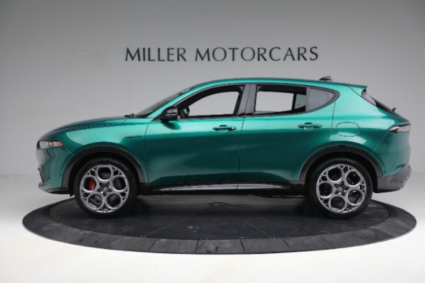 New 2024 Alfa Romeo Tonale Veloce for sale $59,340 at Alfa Romeo of Greenwich in Greenwich CT 06830 4