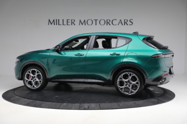 New 2024 Alfa Romeo Tonale Veloce for sale $59,340 at Alfa Romeo of Greenwich in Greenwich CT 06830 5