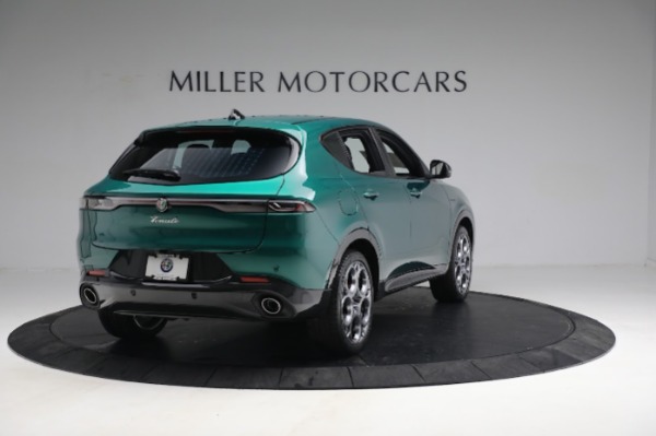 New 2024 Alfa Romeo Tonale Veloce for sale $59,340 at Alfa Romeo of Greenwich in Greenwich CT 06830 9