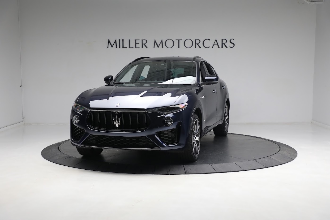Used 2021 Maserati Levante GranSport for sale $59,900 at Alfa Romeo of Greenwich in Greenwich CT 06830 1