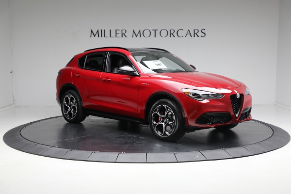 New 2024 Alfa Romeo Stelvio Veloce for sale $56,445 at Alfa Romeo of Greenwich in Greenwich CT 06830 21