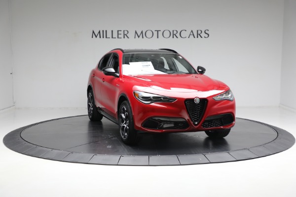 New 2024 Alfa Romeo Stelvio Veloce for sale $56,445 at Alfa Romeo of Greenwich in Greenwich CT 06830 23
