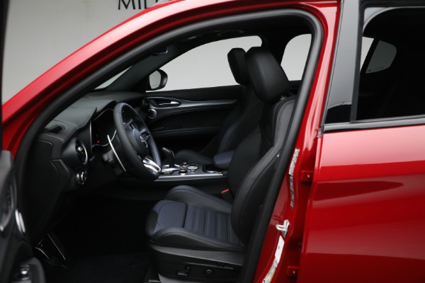 New 2024 Alfa Romeo Stelvio Veloce for sale Sold at Alfa Romeo of Greenwich in Greenwich CT 06830 27