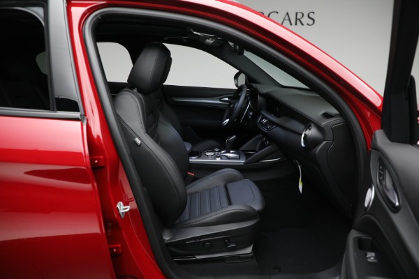 New 2024 Alfa Romeo Stelvio Veloce for sale Sold at Alfa Romeo of Greenwich in Greenwich CT 06830 28