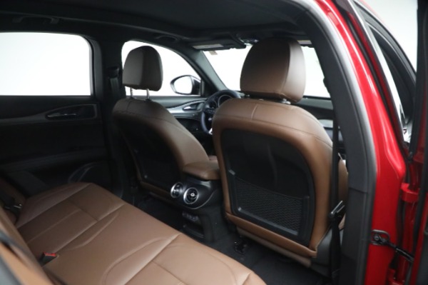New 2024 Alfa Romeo Stelvio Ti for sale $53,920 at Alfa Romeo of Greenwich in Greenwich CT 06830 20
