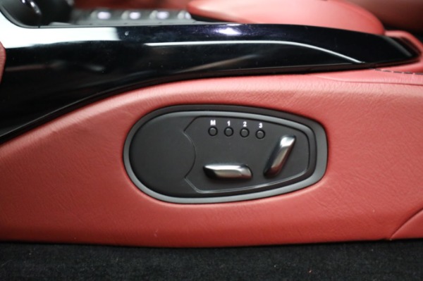 Used 2021 Aston Martin Vantage for sale $124,900 at Alfa Romeo of Greenwich in Greenwich CT 06830 18