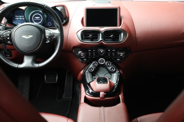 Used 2021 Aston Martin Vantage for sale $124,900 at Alfa Romeo of Greenwich in Greenwich CT 06830 21
