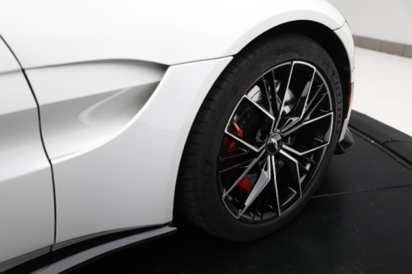 Used 2021 Aston Martin Vantage for sale $124,900 at Alfa Romeo of Greenwich in Greenwich CT 06830 27