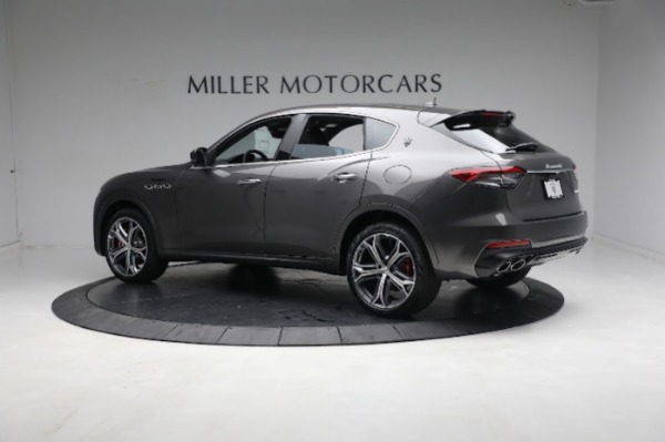 New 2023 Maserati Levante Modena for sale $101,989 at Alfa Romeo of Greenwich in Greenwich CT 06830 8