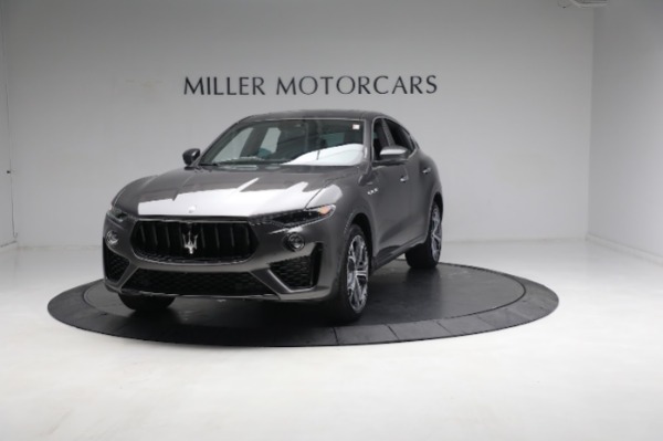 New 2023 Maserati Levante Modena for sale $101,989 at Alfa Romeo of Greenwich in Greenwich CT 06830 1
