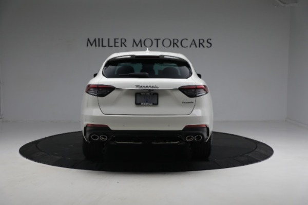 New 2023 Maserati Levante Modena for sale $98,059 at Alfa Romeo of Greenwich in Greenwich CT 06830 12
