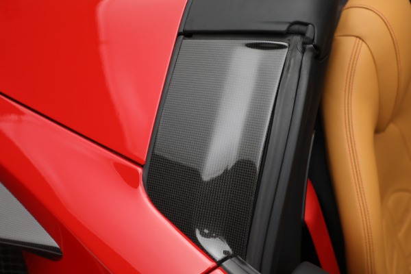 Used 2022 Ferrari F8 Spider for sale $469,900 at Alfa Romeo of Greenwich in Greenwich CT 06830 27