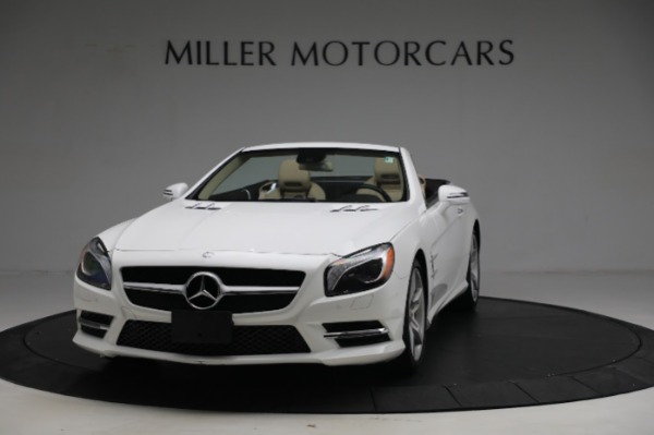 Used 2016 Mercedes-Benz SL-Class SL 400 for sale $44,900 at Alfa Romeo of Greenwich in Greenwich CT 06830 12