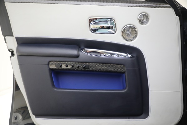Used 2019 Rolls-Royce Black Badge Ghost for sale $225,900 at Alfa Romeo of Greenwich in Greenwich CT 06830 23