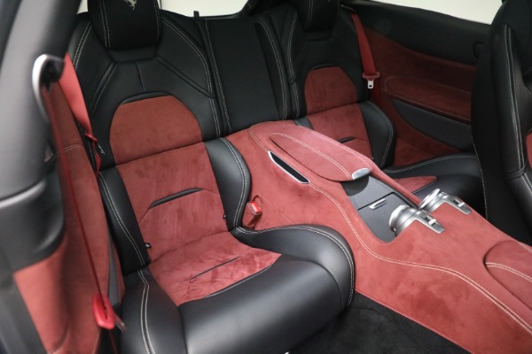 Used 2018 Ferrari GTC4Lusso for sale $225,900 at Alfa Romeo of Greenwich in Greenwich CT 06830 20