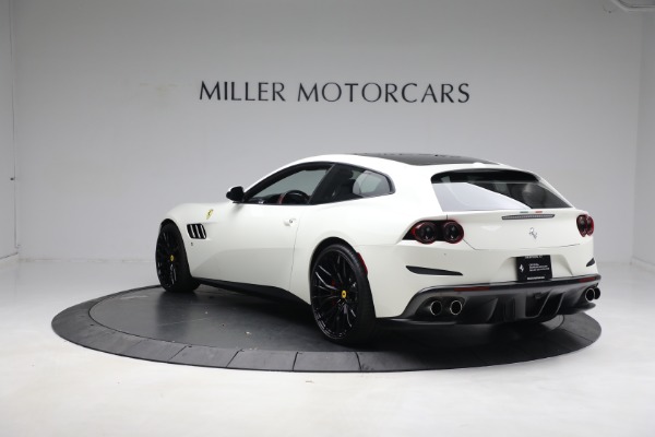 Used 2018 Ferrari GTC4Lusso for sale $225,900 at Alfa Romeo of Greenwich in Greenwich CT 06830 4