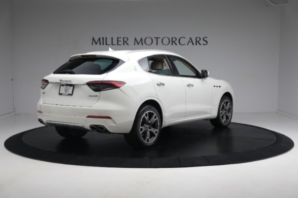 Used 2021 Maserati Levante S GranLusso for sale $62,900 at Alfa Romeo of Greenwich in Greenwich CT 06830 17