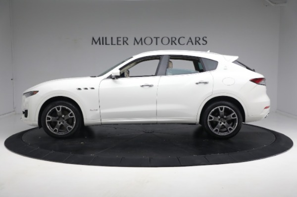 Used 2021 Maserati Levante S GranLusso for sale $62,900 at Alfa Romeo of Greenwich in Greenwich CT 06830 8