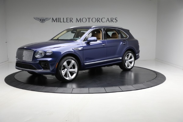 New 2023 Bentley Bentayga V8 for sale $238,450 at Alfa Romeo of Greenwich in Greenwich CT 06830 2