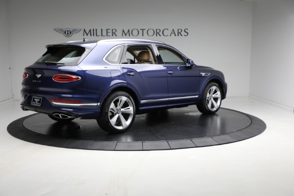 New 2023 Bentley Bentayga V8 for sale $235,300 at Alfa Romeo of Greenwich in Greenwich CT 06830 8