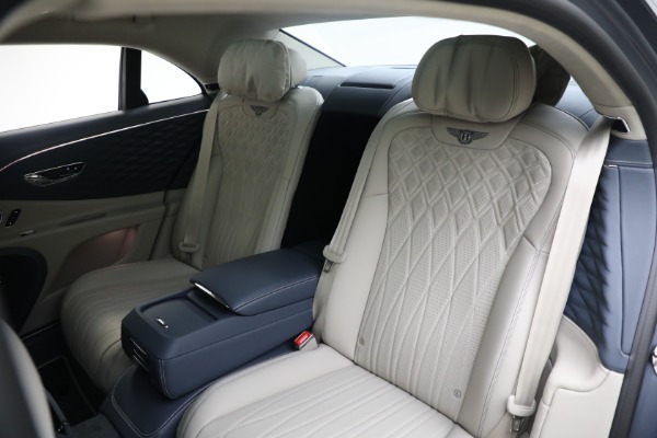 New 2024 Bentley Flying Spur Azure V8 for sale Sold at Alfa Romeo of Greenwich in Greenwich CT 06830 24