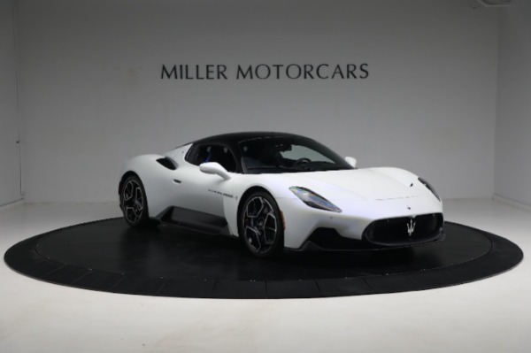 Used 2022 Maserati MC20 for sale $203,900 at Alfa Romeo of Greenwich in Greenwich CT 06830 22